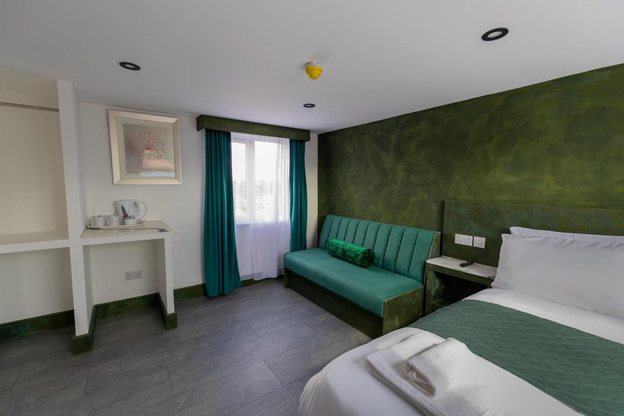 Hotel Paragraph Tottenham Londra Esterno foto