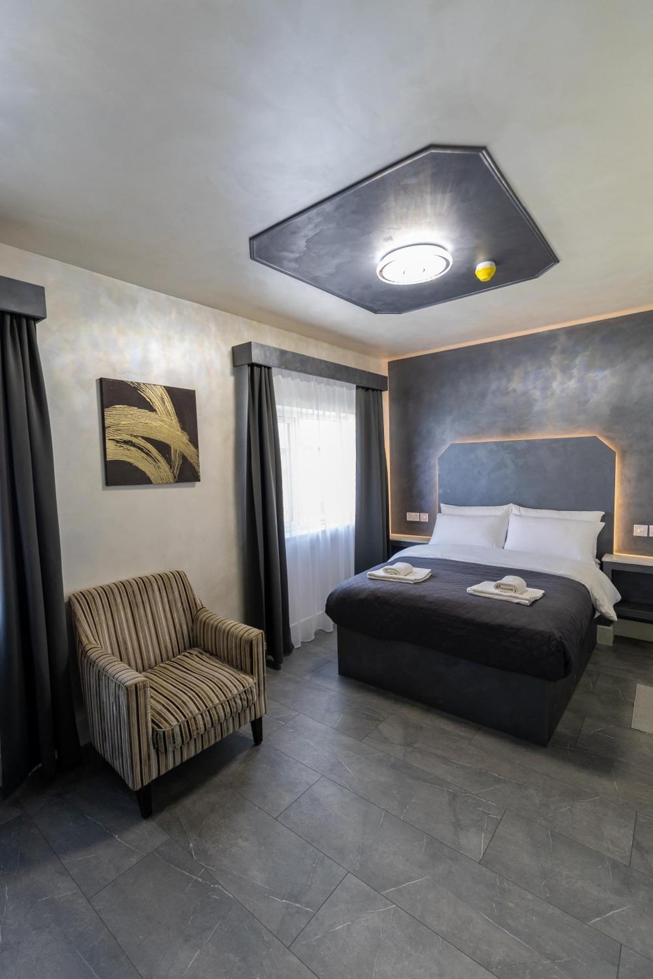 Hotel Paragraph Tottenham Londra Esterno foto
