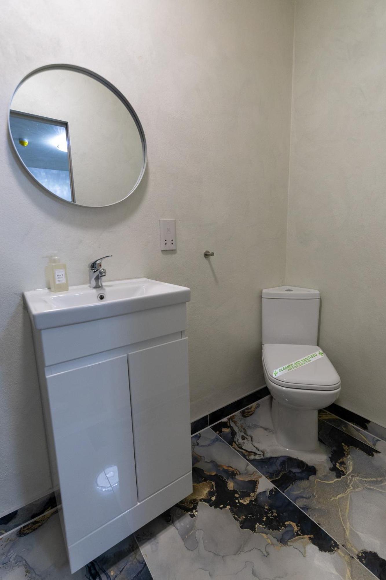 Hotel Paragraph Tottenham Londra Esterno foto