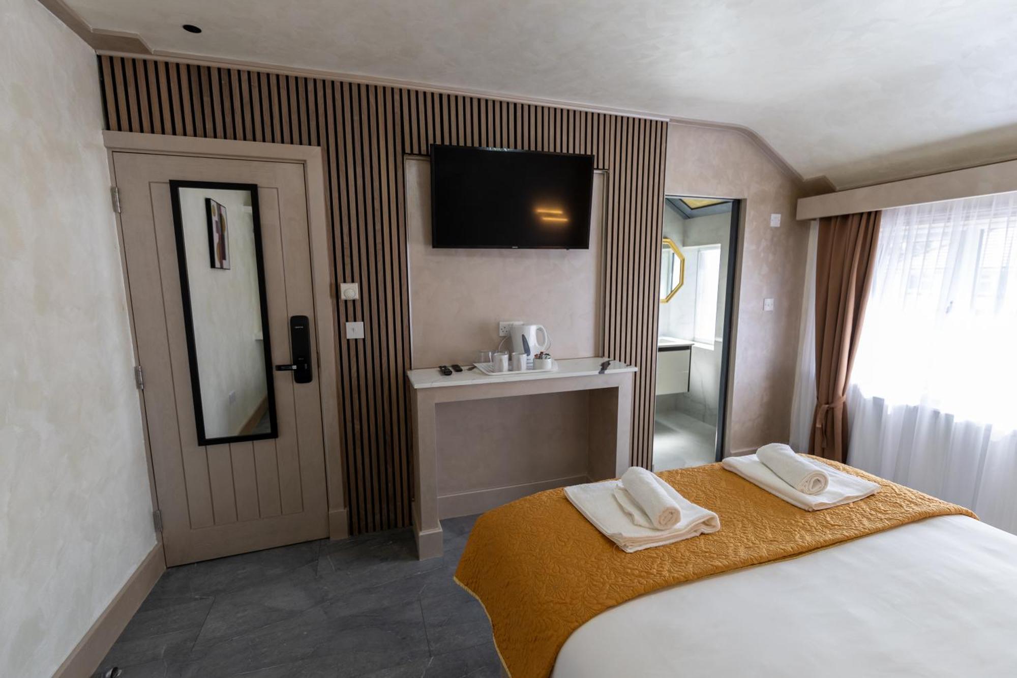 Hotel Paragraph Tottenham Londra Esterno foto