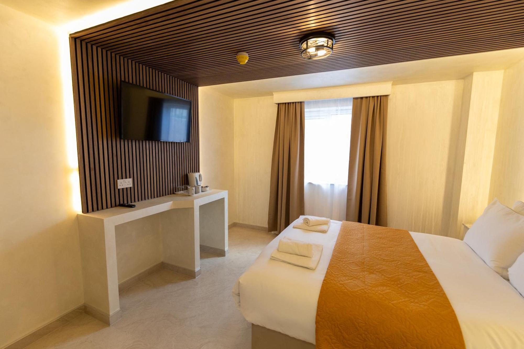 Hotel Paragraph Tottenham Londra Esterno foto