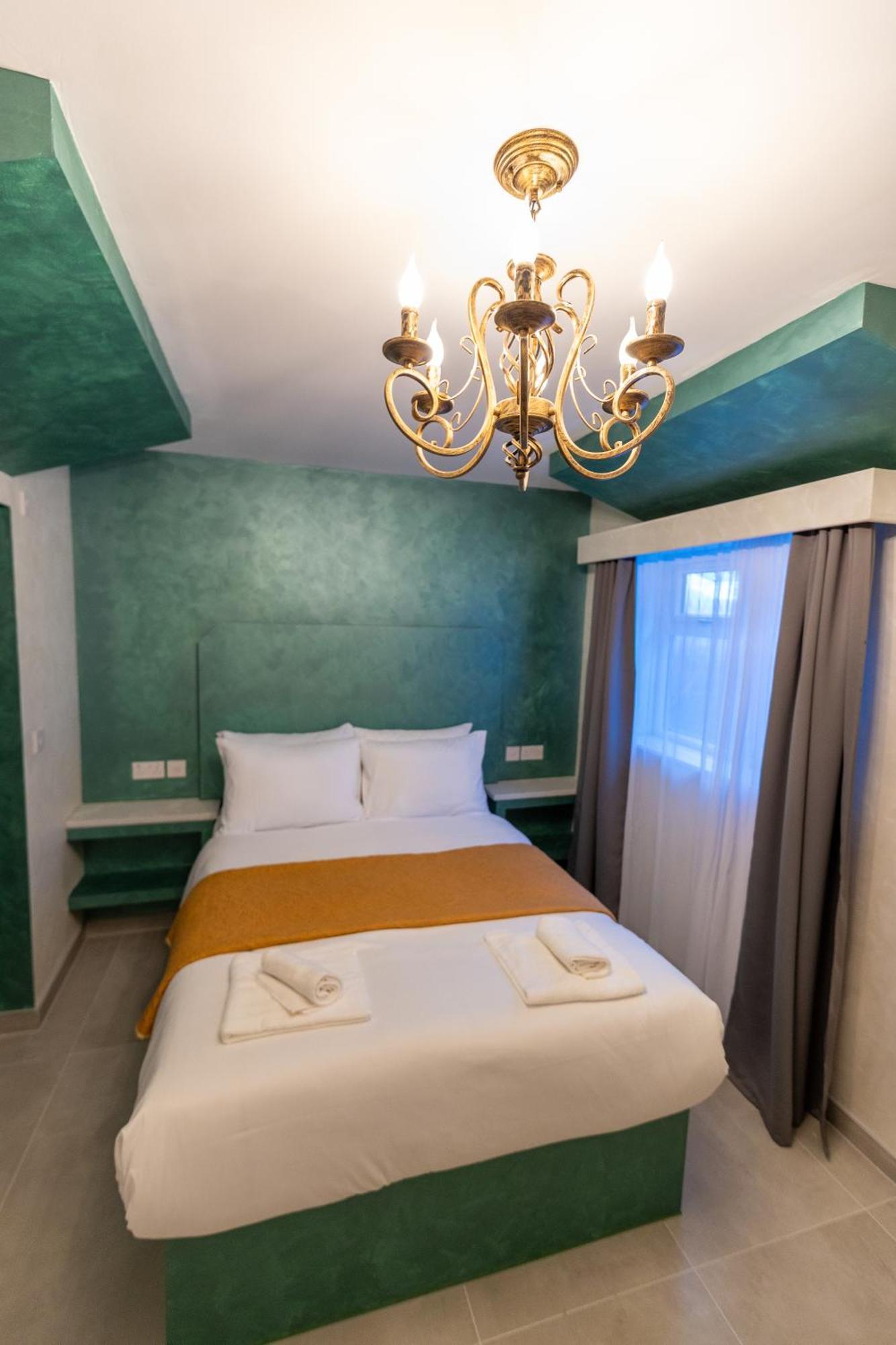 Hotel Paragraph Tottenham Londra Esterno foto