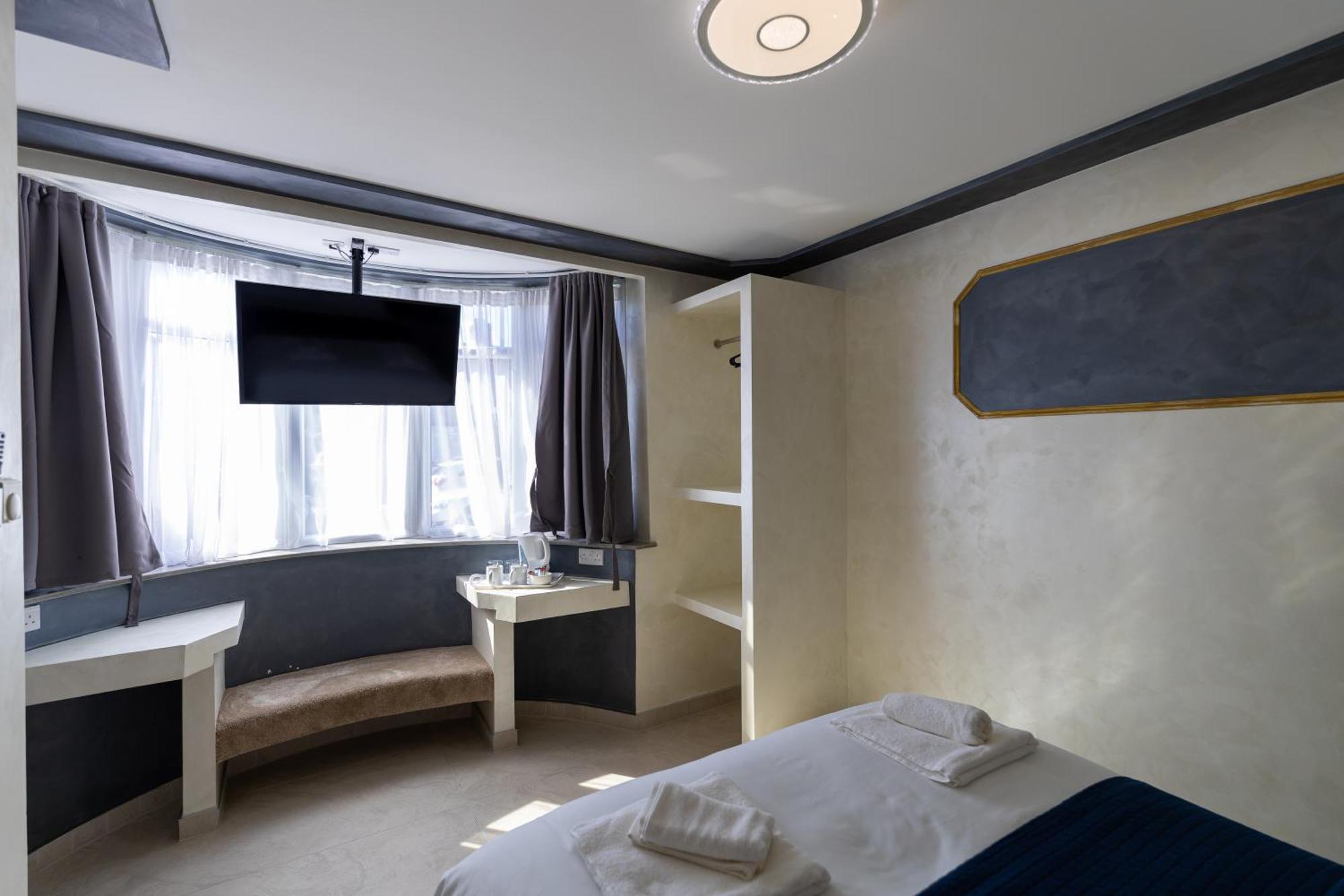 Hotel Paragraph Tottenham Londra Esterno foto